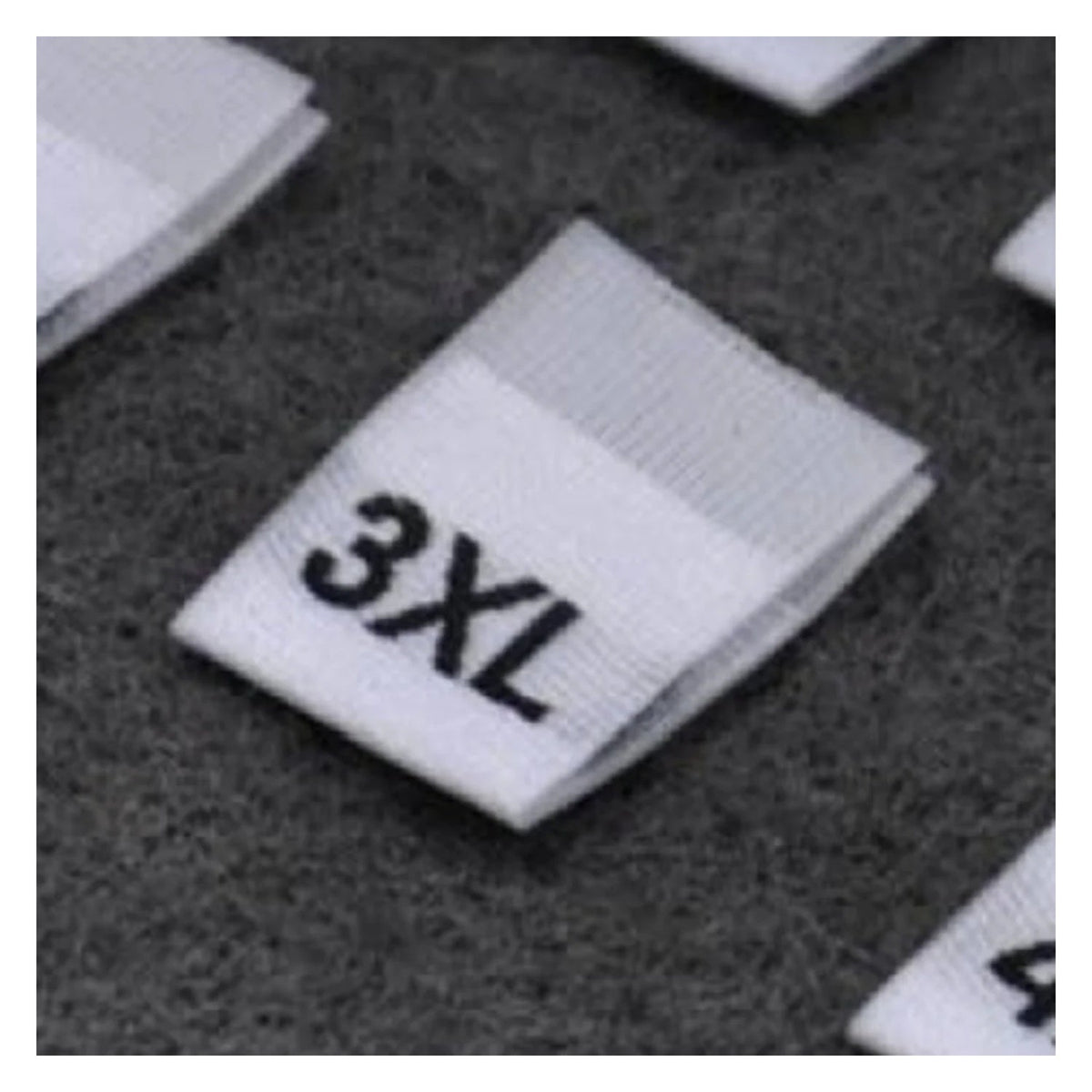 100pcs Clothing Size Label Tags Black & White 18 × 12 mm – 3XL White