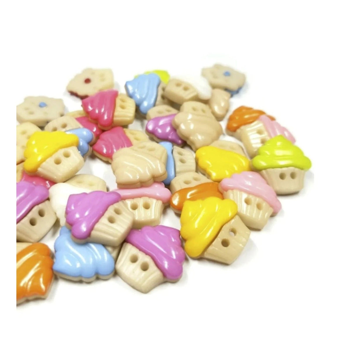 Shank Loop Buttons Assorted Shapes for Clothing Crafts – Cupcake / 10pcs, Cupcake / 30pcs, Cupcake / 50pcs, Cupcake / 100pcs, Cupcake / 200pcs