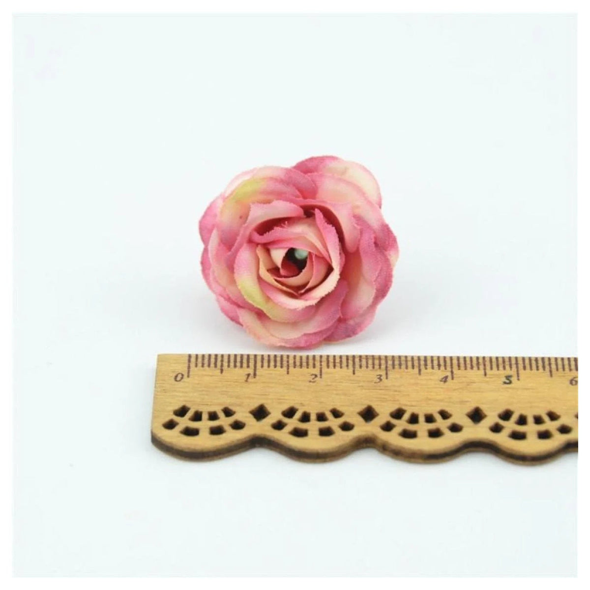 100pcs 2.5cm Mini Rose Cloth Artificial Flowers
