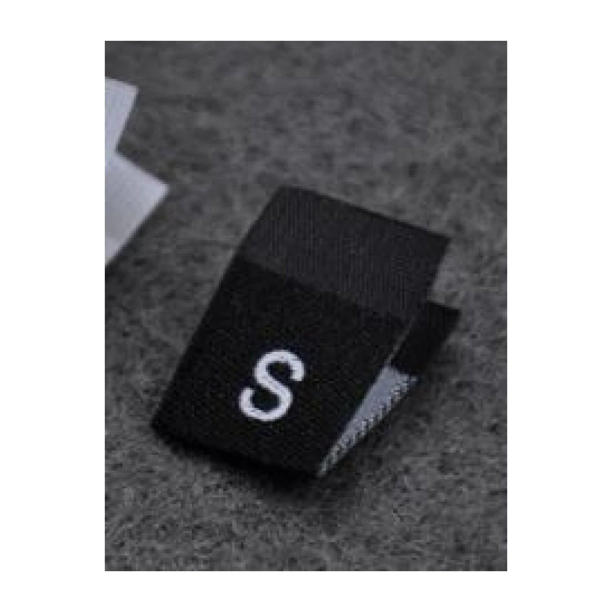 Clothing Size Label Tags 100pcs XS-4XL Black & White – S Black