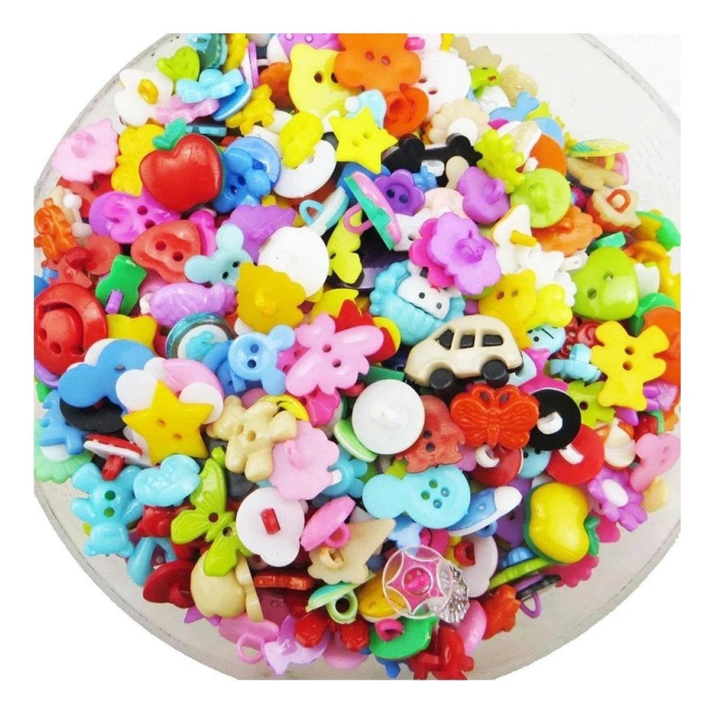 100pcs Mixed Shapes Buttons and Brooches for Kids Clothing