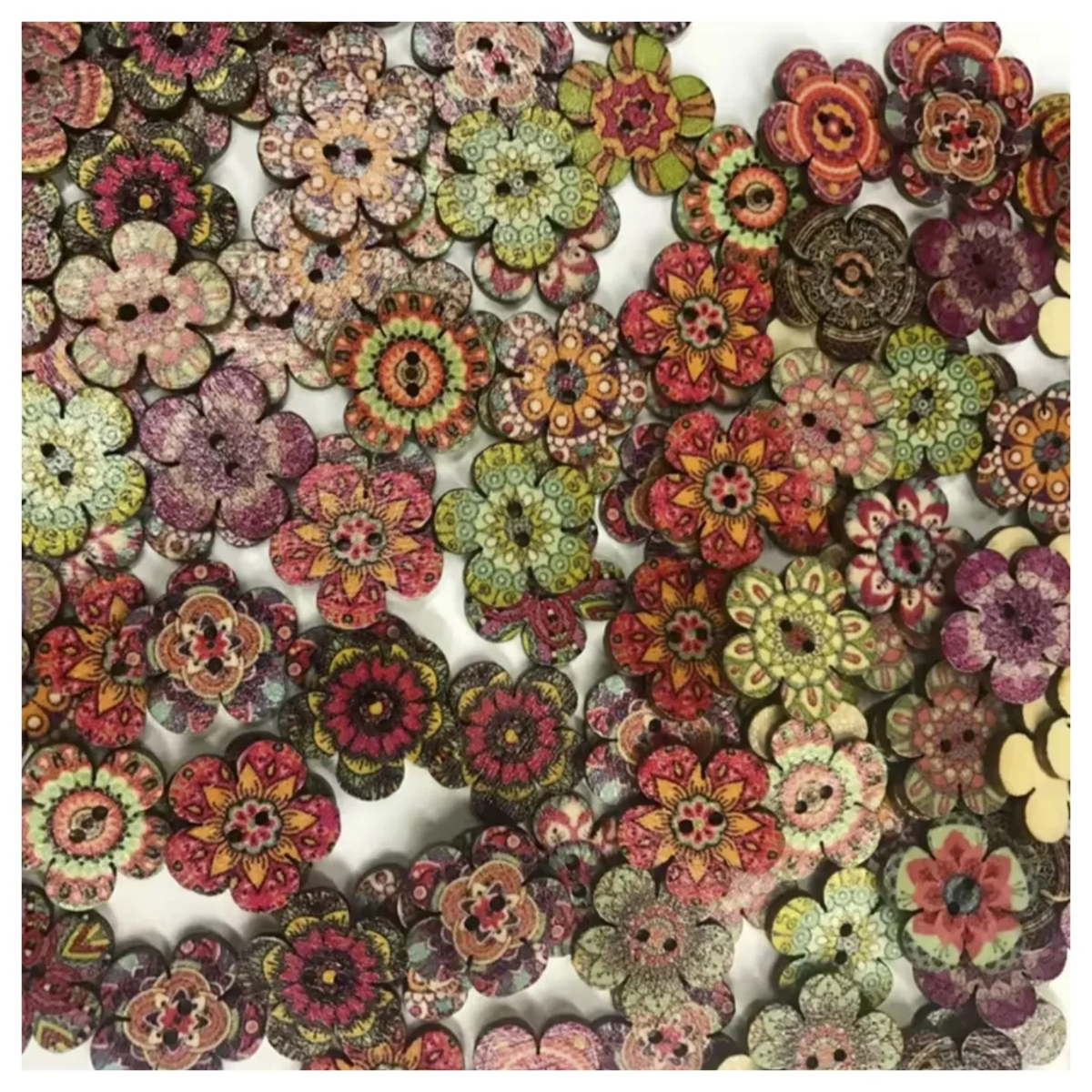 100pcs Flower Shape Wooden Buttons 15mm Dark Brown