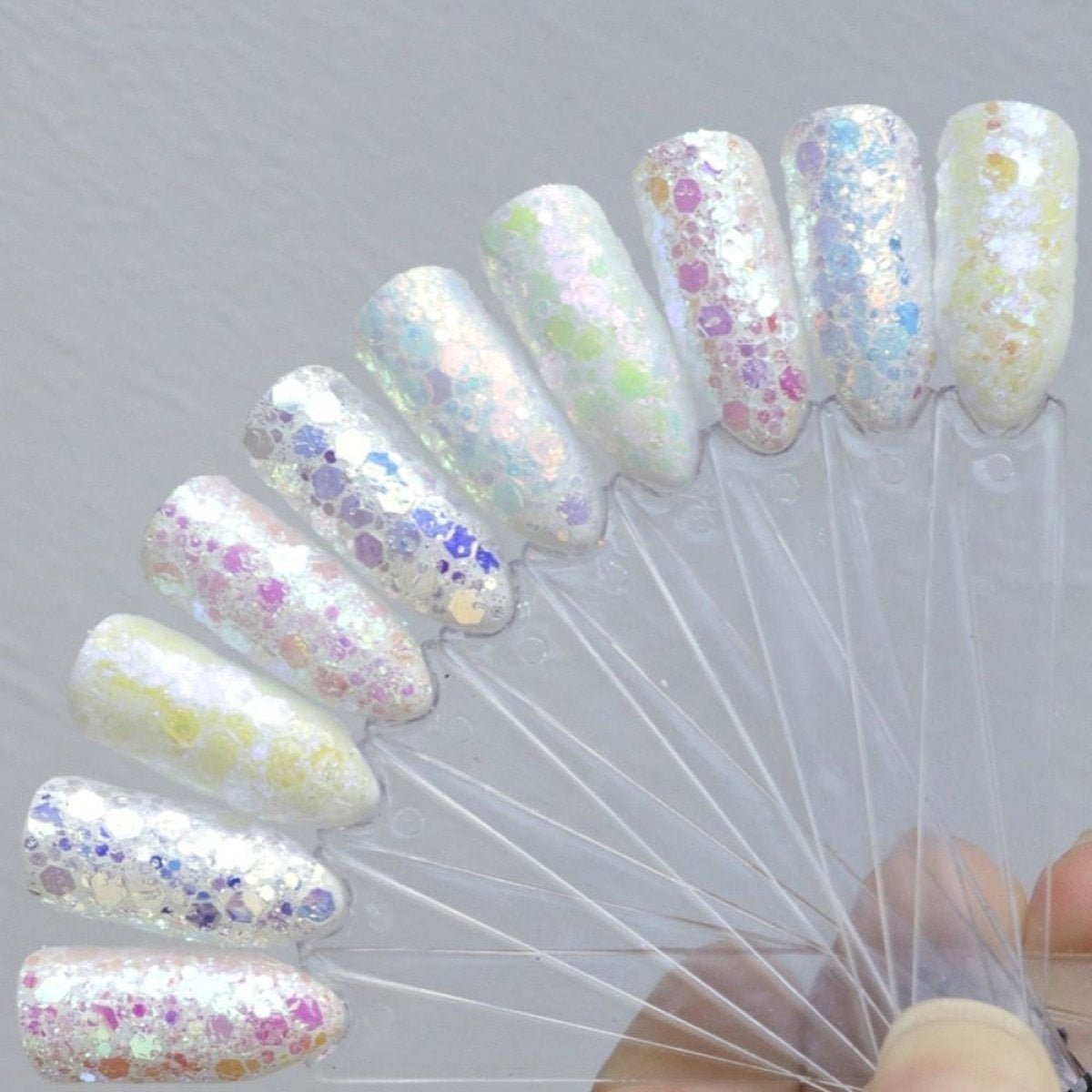 10g Holographic Iridescent Glitter Mix 0.3-3mm – Rainbow Nail Art Decorations - Purple&G (changes to G&R)