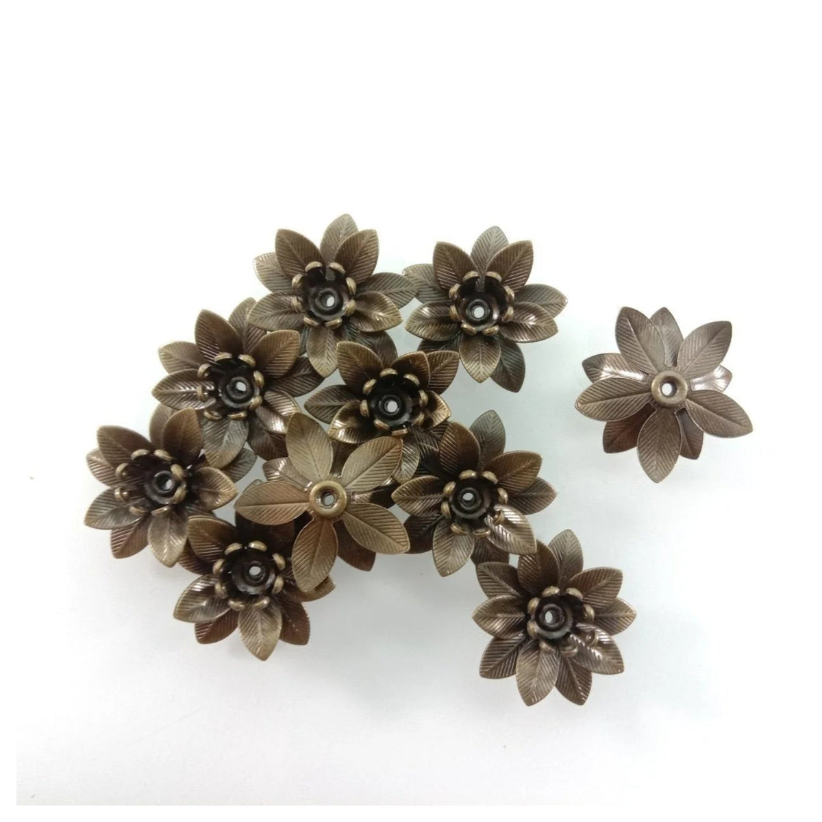 10pcs 6x15mm Copper Filigree Flowers Base Connector Bead Cap Charms – Bronze
