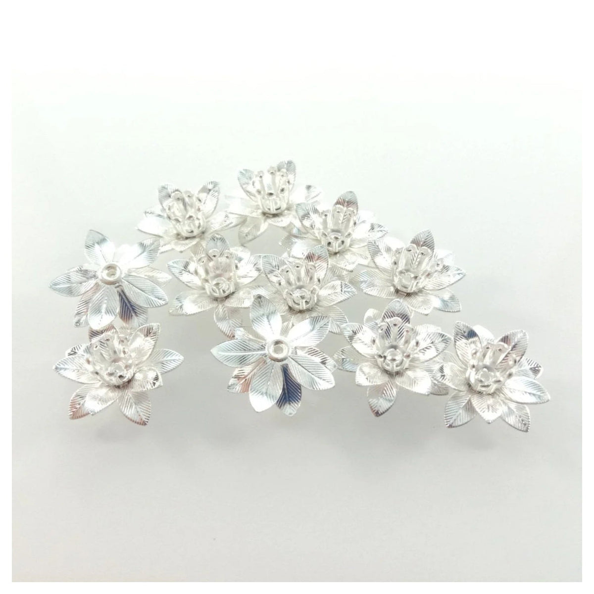 10pcs 6x15mm Copper Filigree Flowers Base Connector Bead Cap Charms