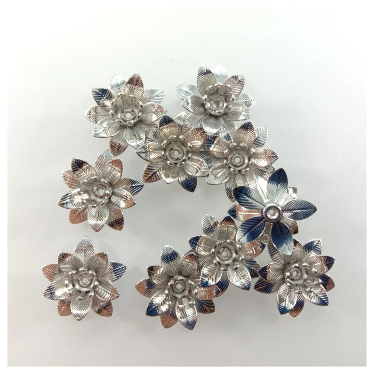 10pcs 6x15mm Copper Filigree Flowers Base Connector Bead Cap Charms