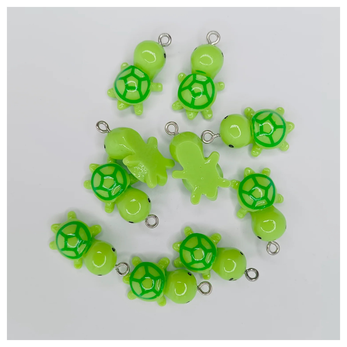 Tortoise Turtle Resin Charms 27mm Keychain Pendant – A collection of colorful turtle-shaped resin charms intended for use as keychains or jewelry findings.