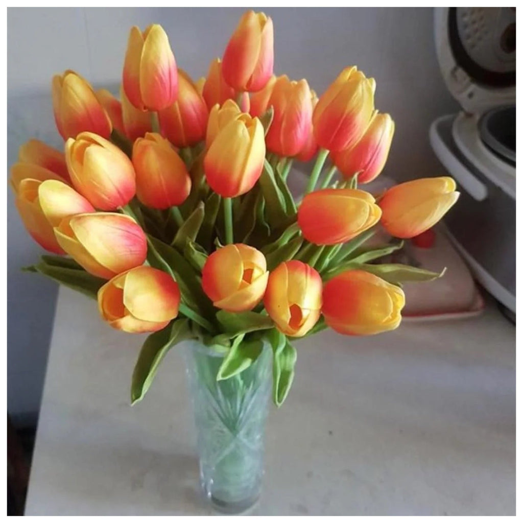 10 Artificial Tulip Flowers 35cm Stem Bouquet