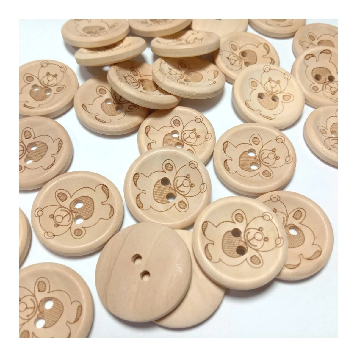 200pcs Wooden Buttons 15mm-25mm 2-Holes Teddy Pattern Round – 15mm