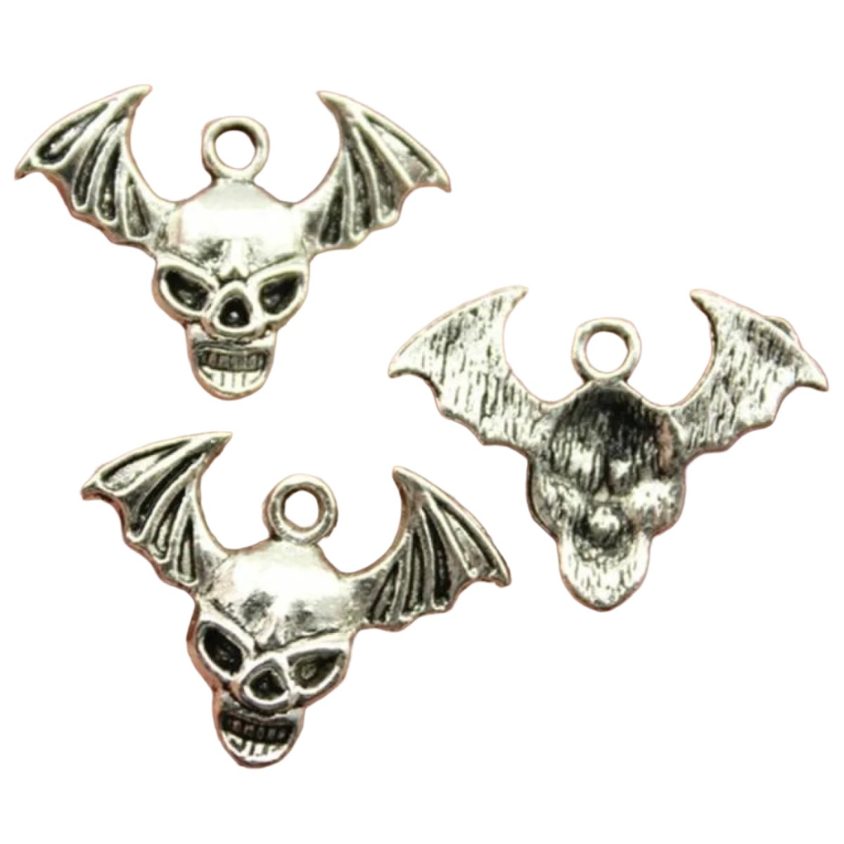 Skull Charms Antique Silver Colour – 2pcs Mixed Sizes – B