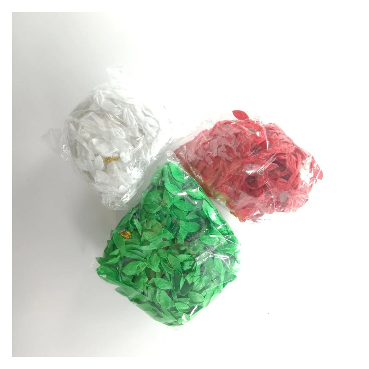 Artificial Vine Leaves Christmas Rope – 3 x 10m Red Green White