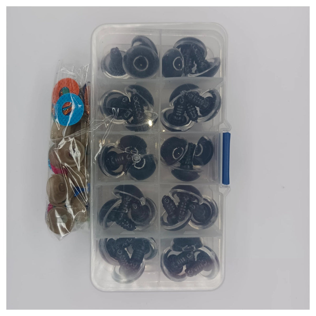 30pcs 18mm Glitter Coloured Safety Screw Eyes with Backings