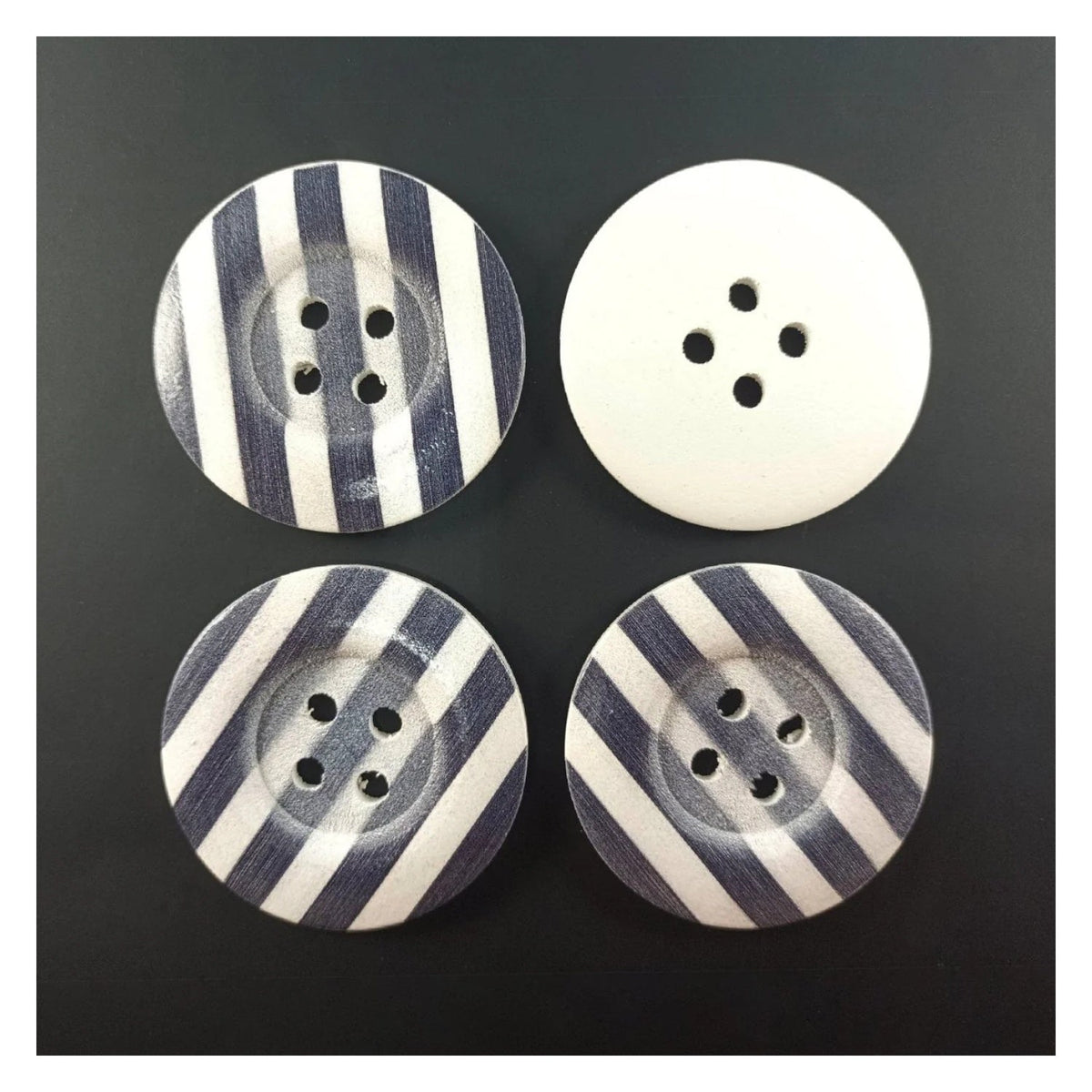 4pcs 50mm Painted Wooden Buttons – 10. Black and White Stripes