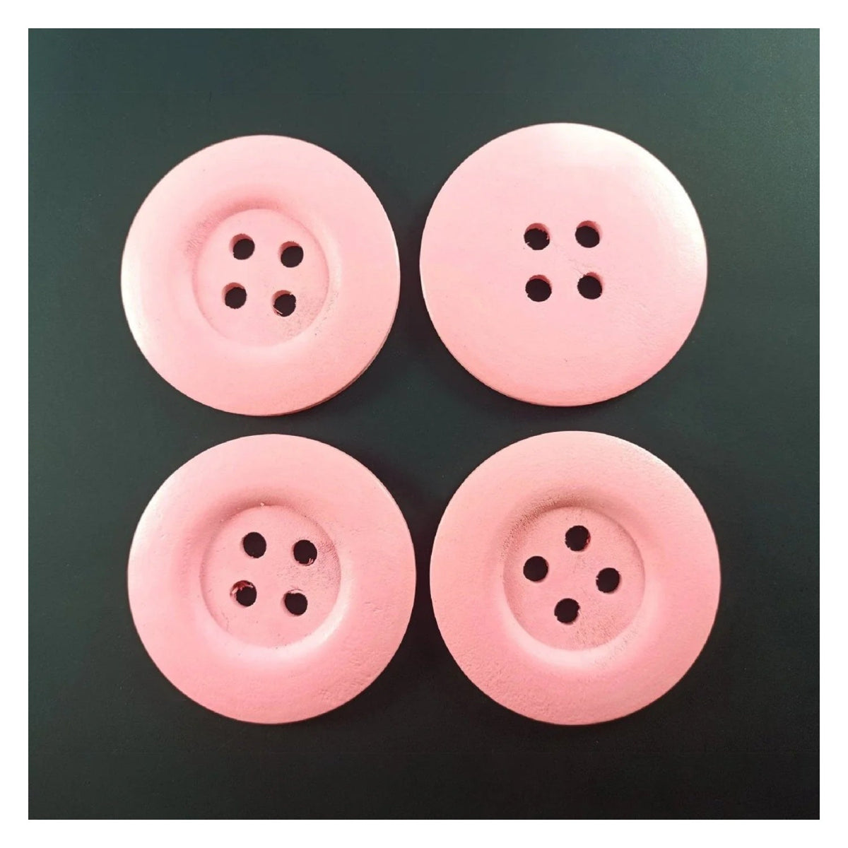 4pcs 50mm Painted Wooden Buttons – 2. Pink