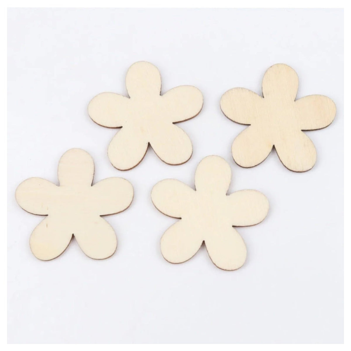 50pcs Natural Wooden Flower Pattern Blanks 15-35mm