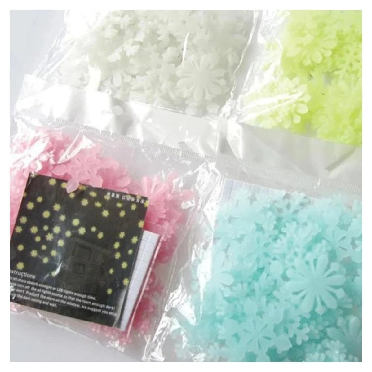 50pcs 3D Snowflake Glow In The Dark Wall Stickers
