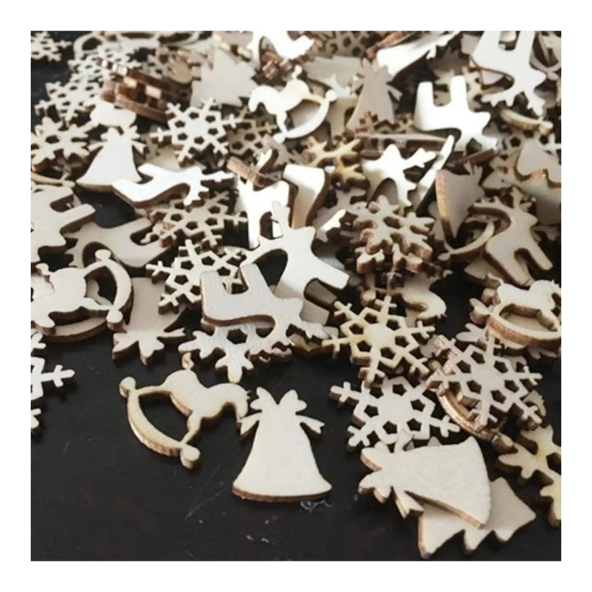 Natural Wood Christmas Hanging Ornaments – 50pcs – Christmas Mix 3 19mm