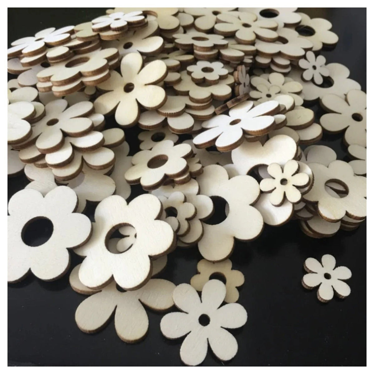 Wooden Flower Blank Forms with Centre Hole – 50pcs