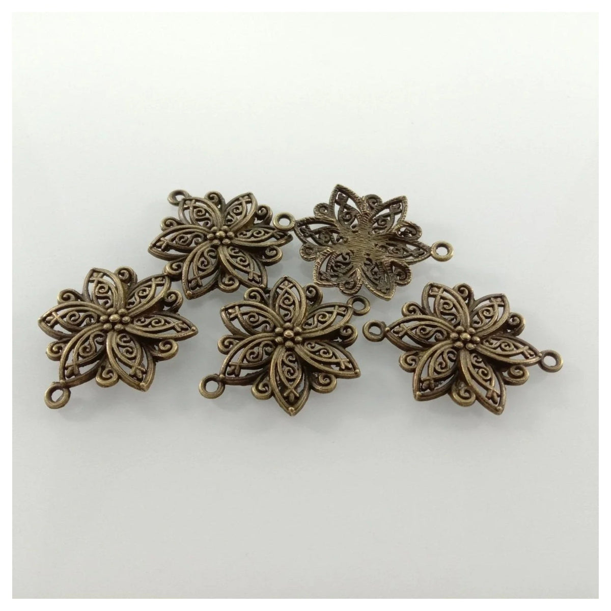 40x28mm Antique Bronze & Silver Plated Flower Charm Pendant