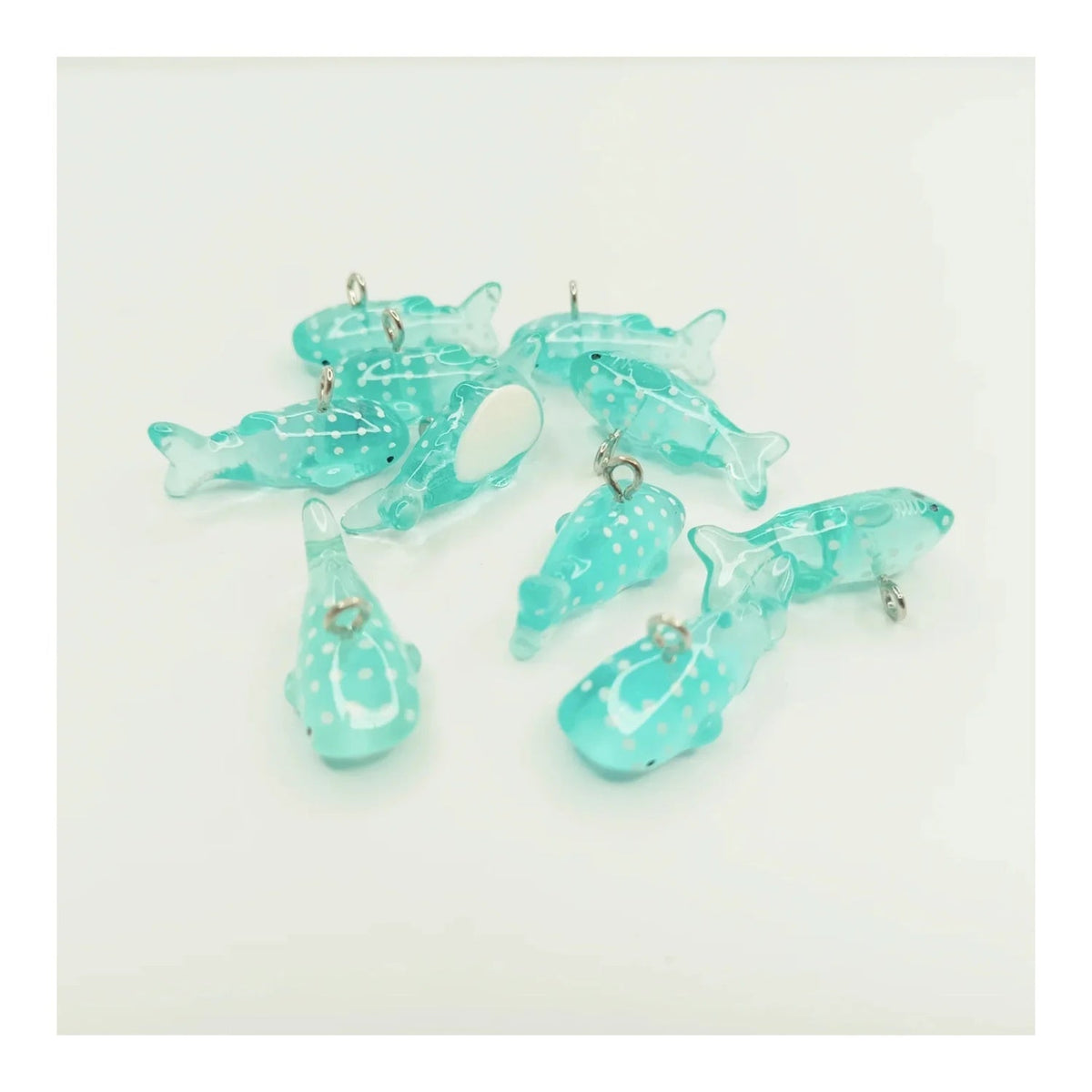10 × 28 mm Acrylic Shark & Whale Charms