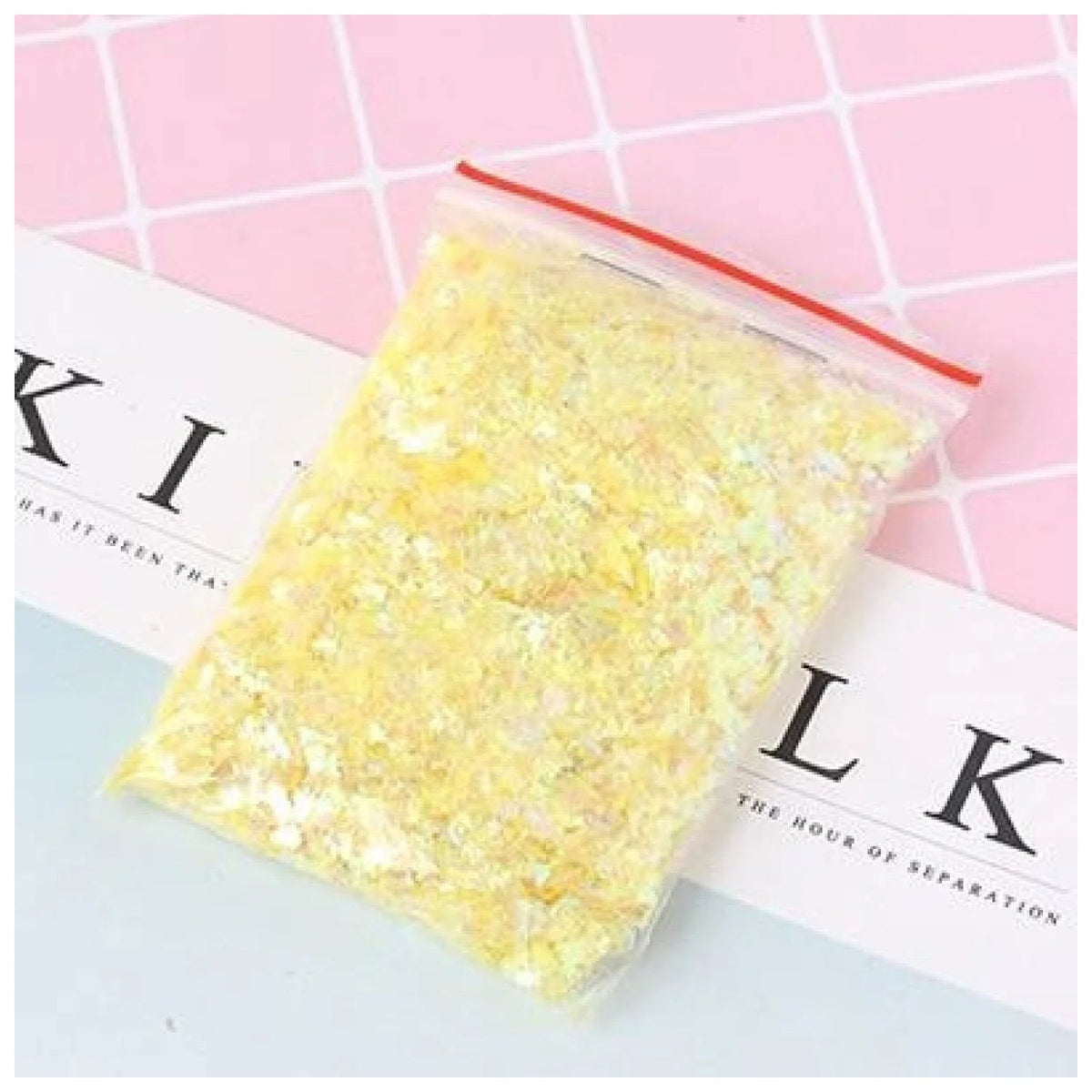 Holographic Nail Decoration Flakes 3D Set – Yellow