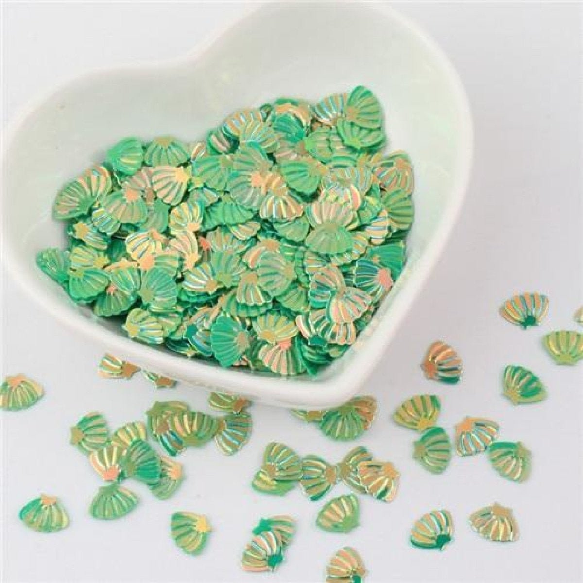 Sea Shell Shape Nail Glitter Sequins 6x8mm 10g – Green Gold